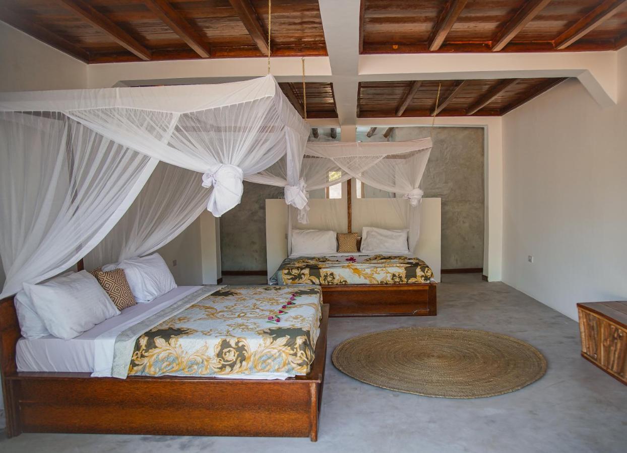 Kidoti Bay Hotel Екстериор снимка